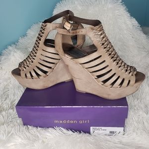 Madden Girl wedges